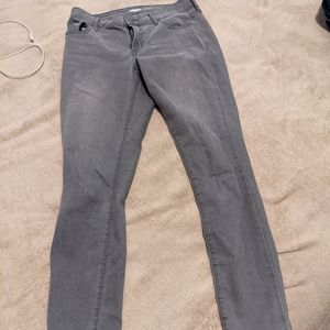 Gray skinny jeans